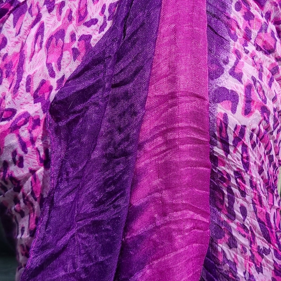 Scarf Sarong with Purple & Pink Animal Print - Picture 4 of 4